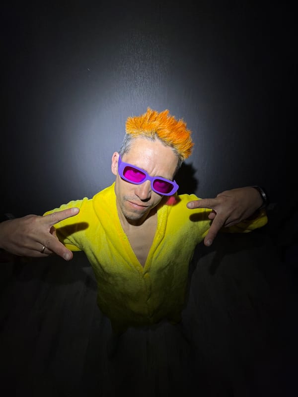 Man with spiked hair and tortoiseshell cat photographed minutes apart
