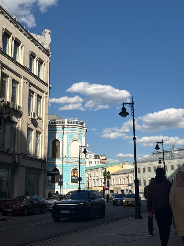 Moscow witness documents street scenes and restaurant interior