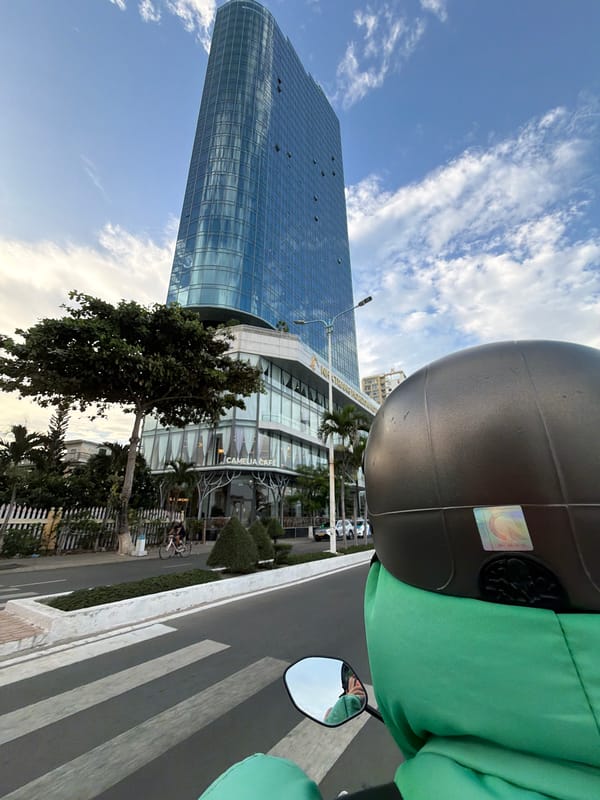 Street-level life along Nha Trang's coastal promenade
