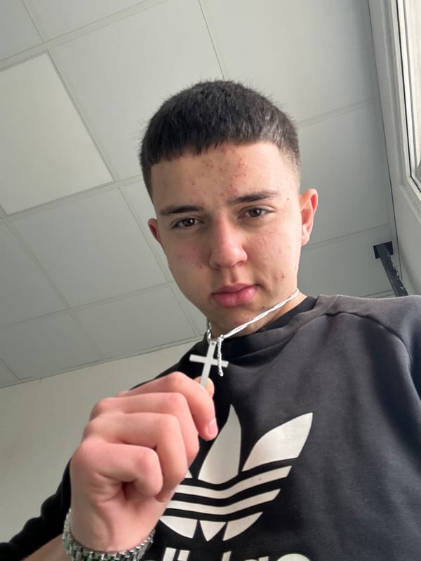 Students document classroom moments, social challenges in Bulgarian town