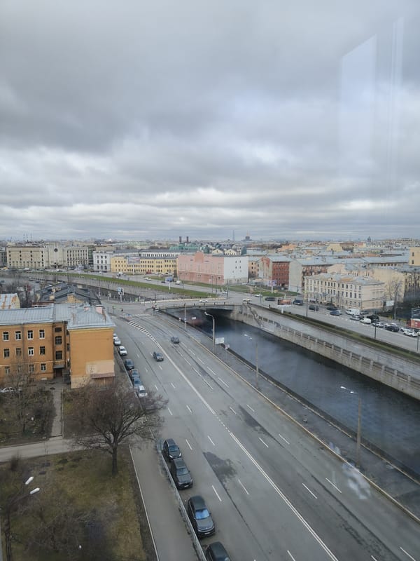 Overcast morning captured over Saint Petersburg street scene