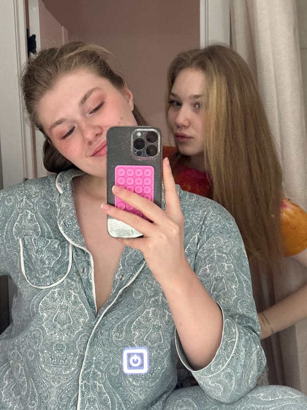 Women Take Evening Mirror Selfies in Pajamas in Kazan
