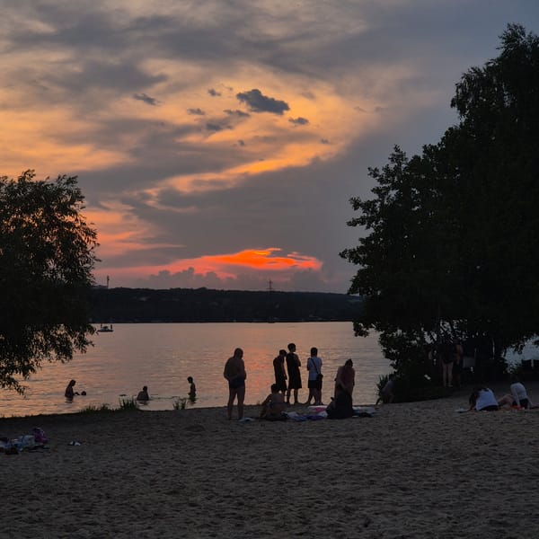 Evening sunset gathering documented at Voronezh Reservoir, Russia