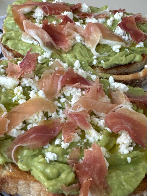 Person documents lunch and selfies in Tlaxcalancingo, Mexico