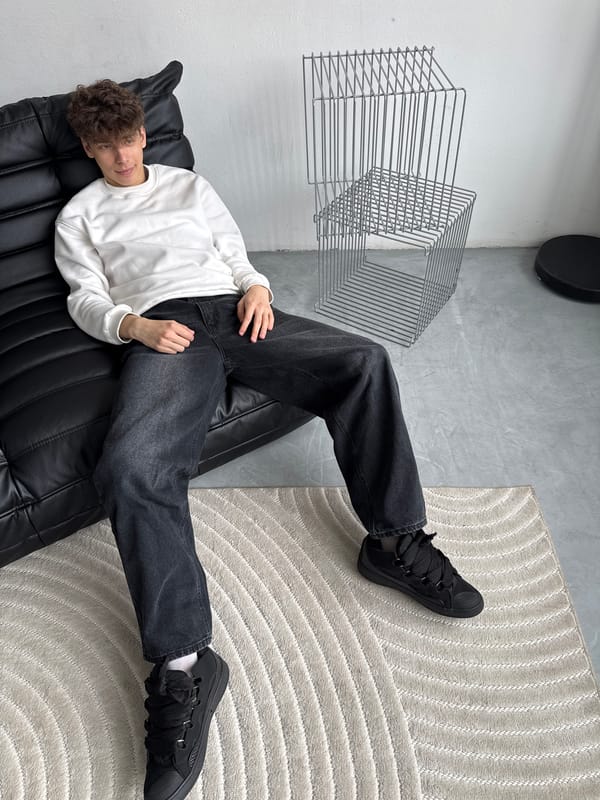 Casual indoor moments captured in Rusanovo, Russia morning hours