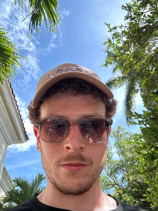 Man takes selfie in Aventura driveway area