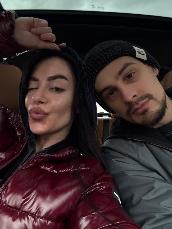 Two people observed in car in Krasnoyarsk, Russia