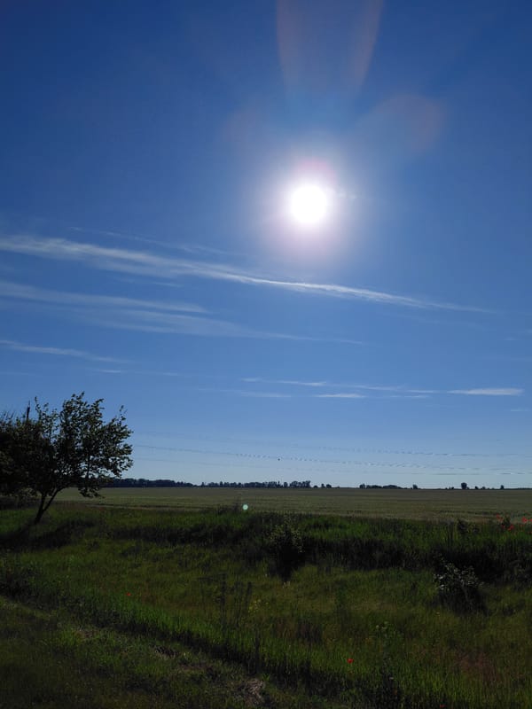 Clear morning skies documented over rural Hoholeve, Ukraine countryside
