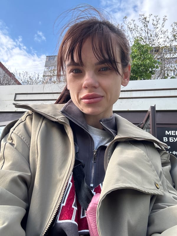 Woman photographed multiple times on Rostov-on-Don streets