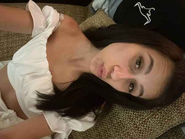 Laid-back apartment evening in Plovdiv with selfies and TV