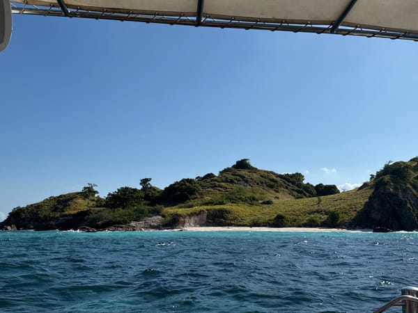 Morning boat views capture Pasir Putih island scenery