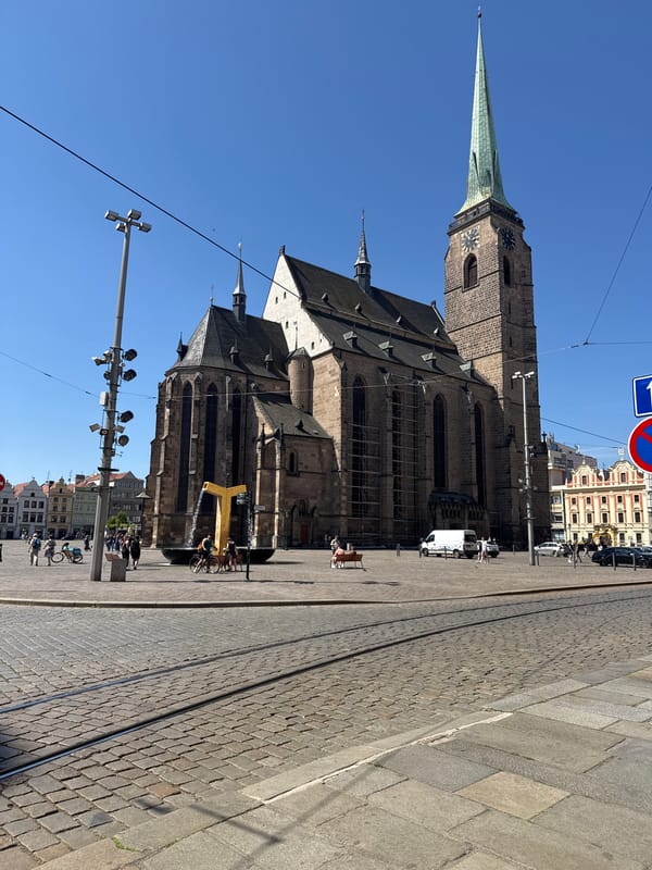 Gothic church renovation and golden fountain documented in Pilsen