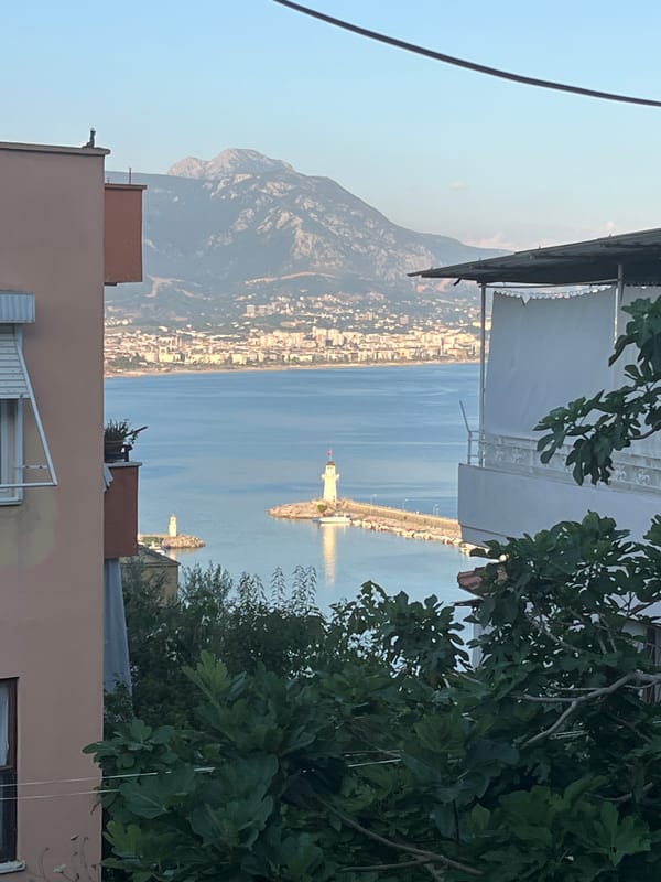 Witnesses document scenic Mediterranean coastline views in Alanya, Turkey