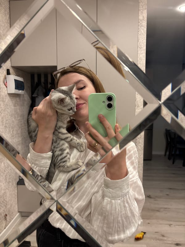 Woman, child, cats captured in everyday moments in Izhevsk