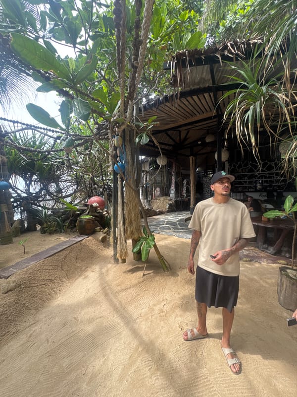 Tourist spotted at beachside establishment in Koh Phangan, Thailand