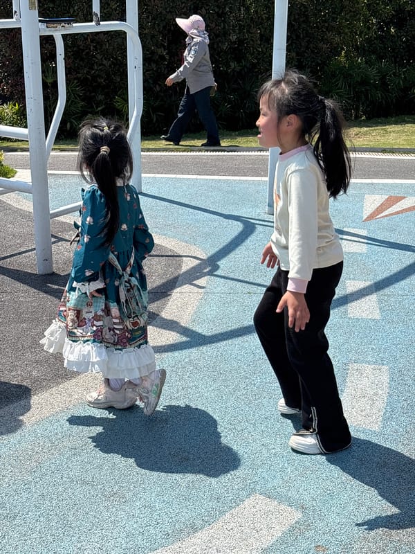 Morning park activities captured across Jiangjin, China in six minutes
