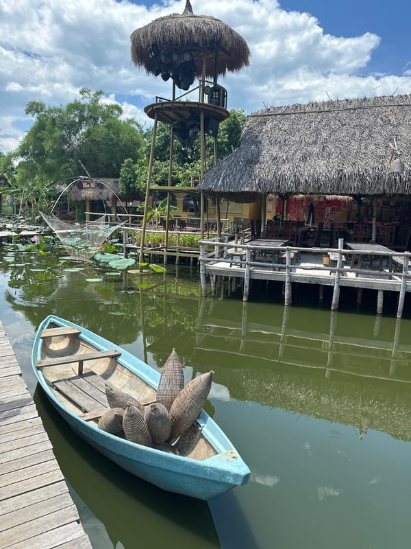 Nha Trang heritage market: lotus ponds, traditional crafts, and stalls