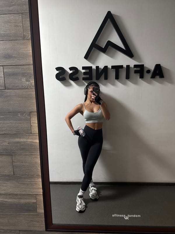 Fitness enthusiast documents workout session in Kazan gym