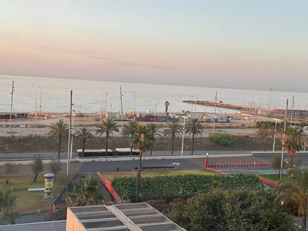 Sunrise check-in at Barcelona's Hotel Front Maritim