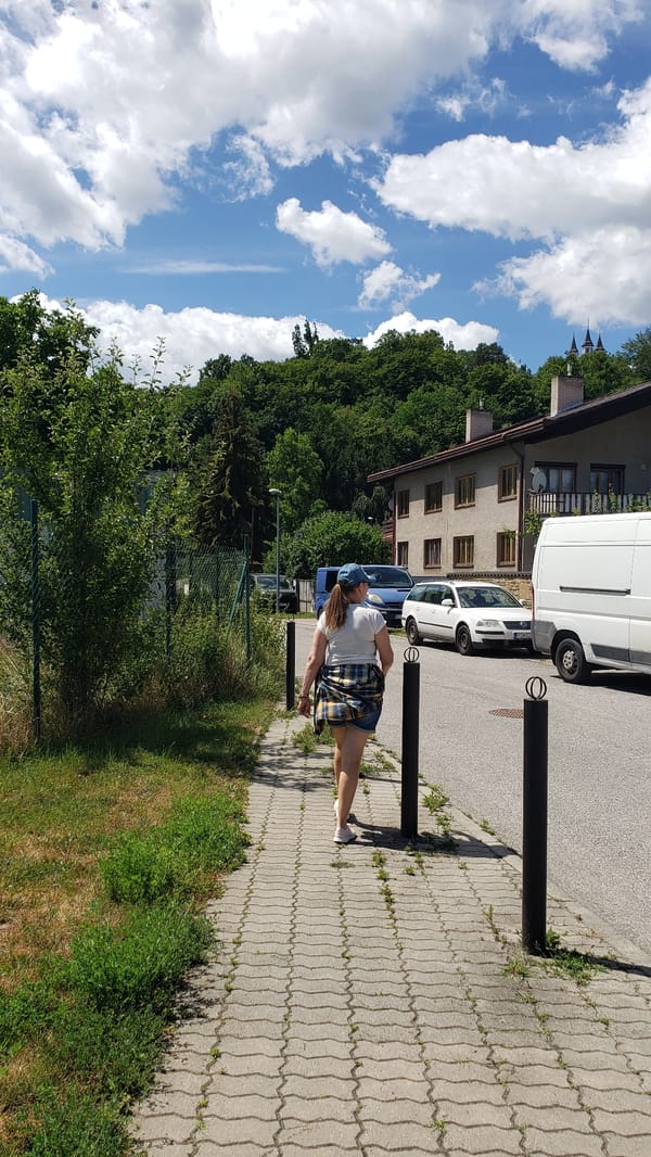 Morning walk from Prešov streets into a wooded hillside trail