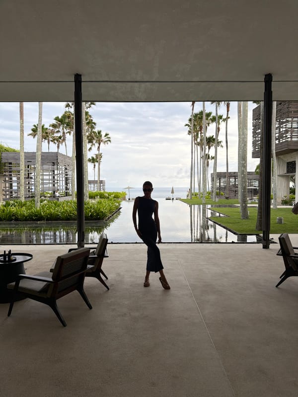 Woman spotted at Indonesian resort near ocean-view pool, art installations