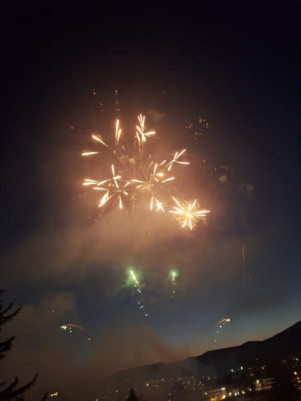 Fireworks display over Panagyurishte draws hillside crowd