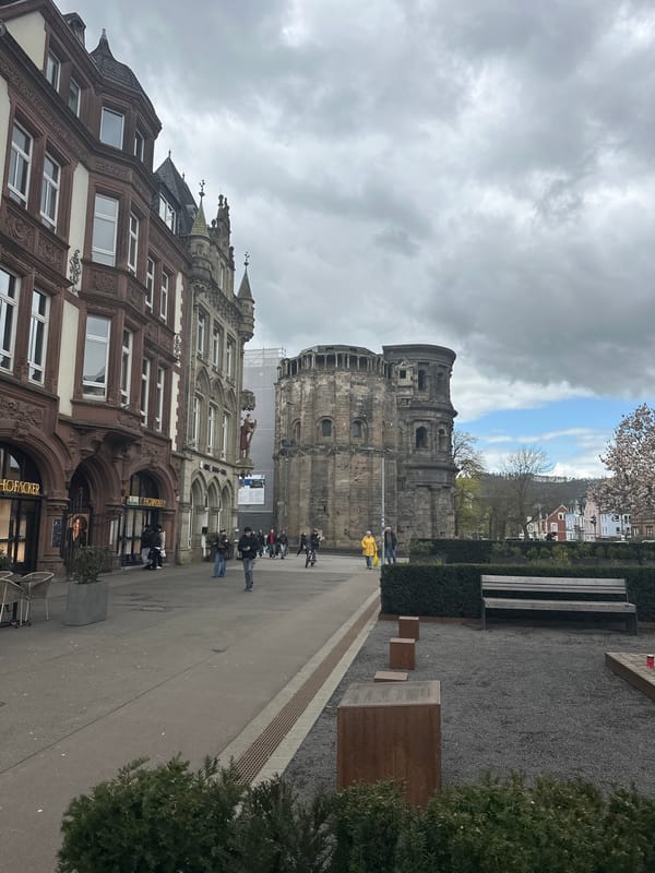Visitors gather at historic Roman gate in Trier