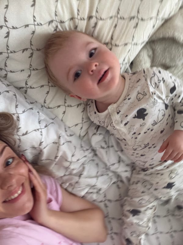 Mother and baby captured in quiet morning moments in Votkinsk