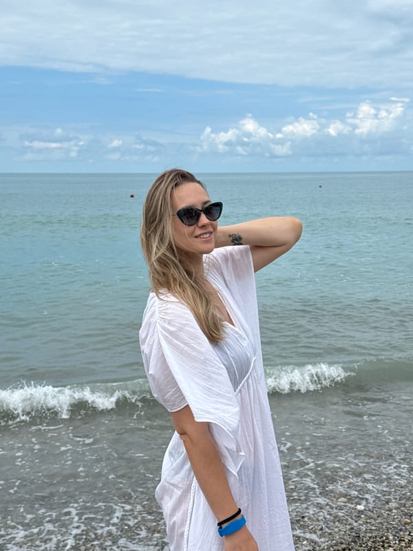 Beach day at Nebug pebble shore with coastal selfies