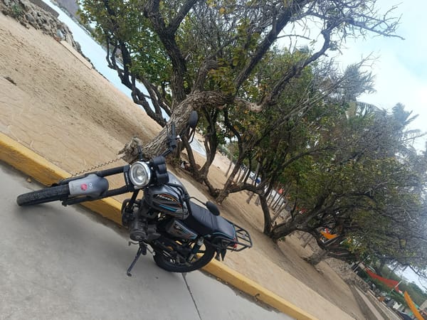 Evening coastal scenes documented in Juan Griego, Venezuela