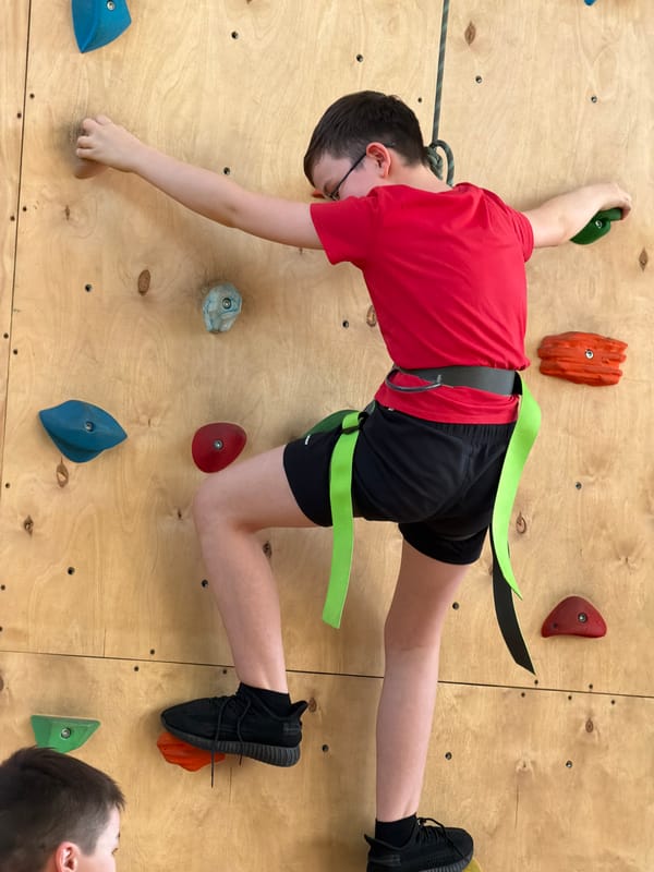 Indoor climbing and portrait session documented in Izhevsk