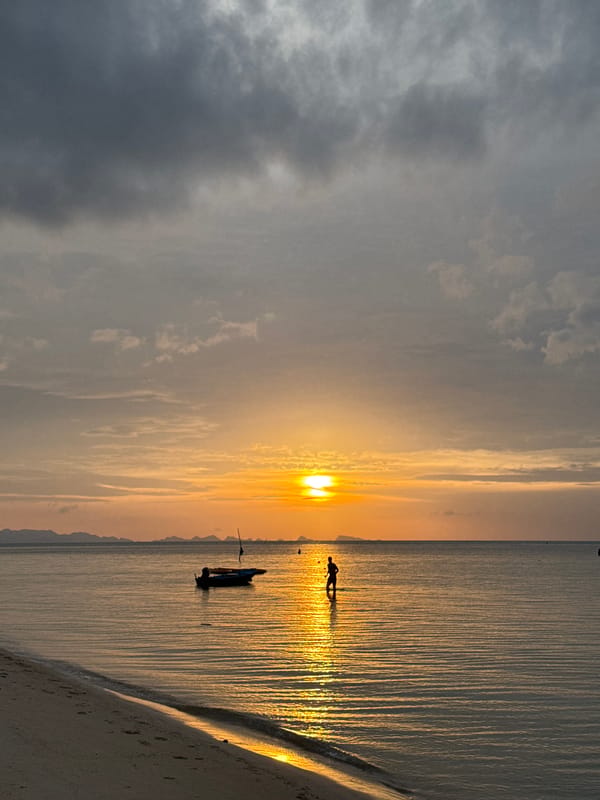 Quiet afternoon on Ko Samui's rocky shoreline