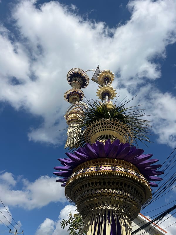Balinese ceremonial offerings and temple details in North Kuta