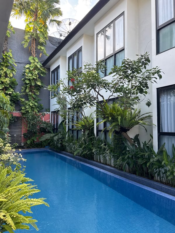 Morning scenes documented across busy North Kuta, Indonesia