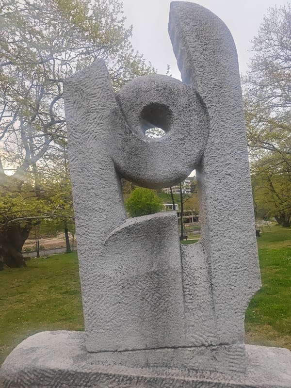 Witness documents park life and art in Sandanski, Bulgaria