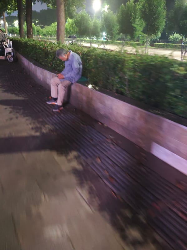 Daily life moments captured in Chongqing High-tech Zone
