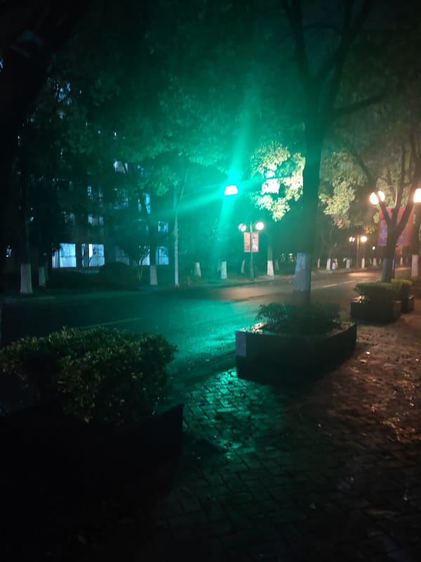 Evening street scenes captured across Jiangning District, China