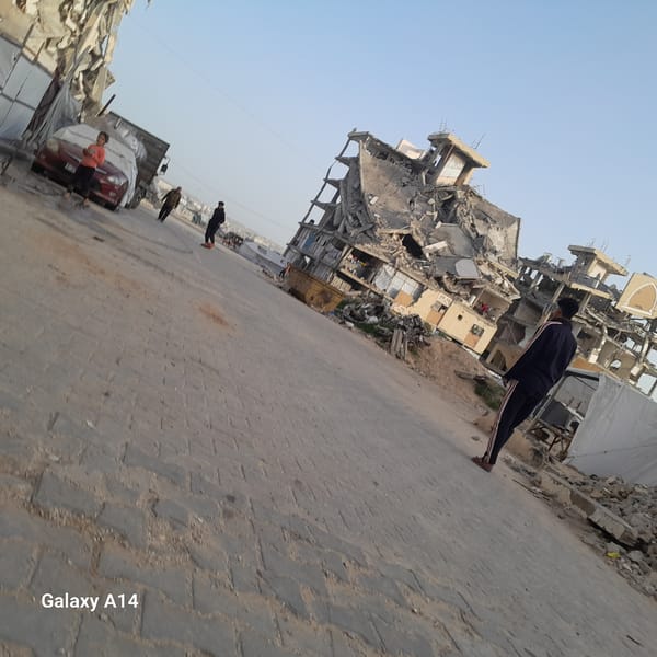 Witnesses document destruction, residents navigating damaged Khan Yunis streets