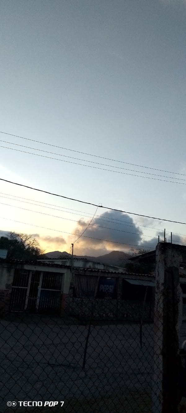 Twilight streetscapes documented in Altagracia, Venezuela neighborhood