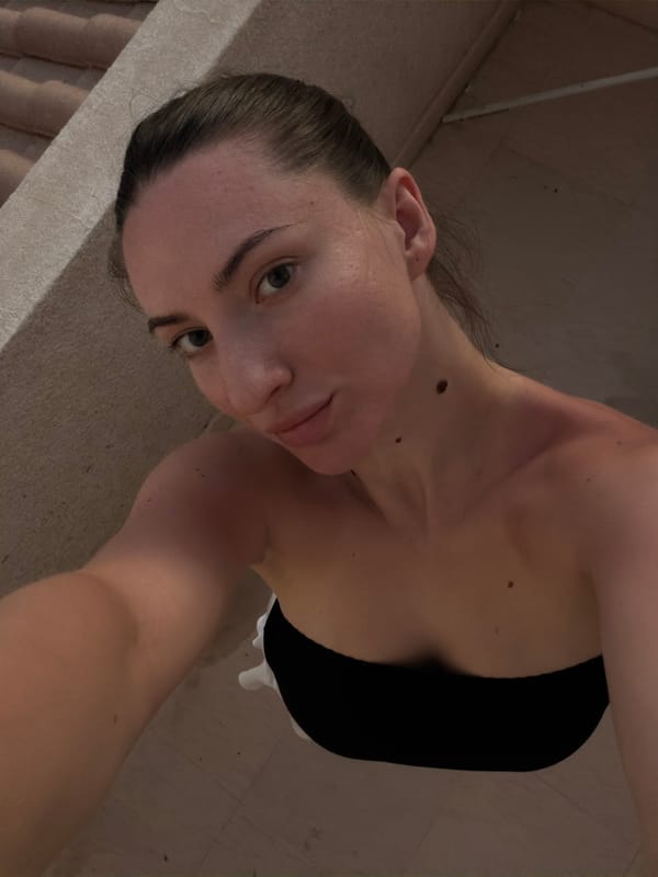 Balcony dusk views and selfies in Sharm El Sheikh