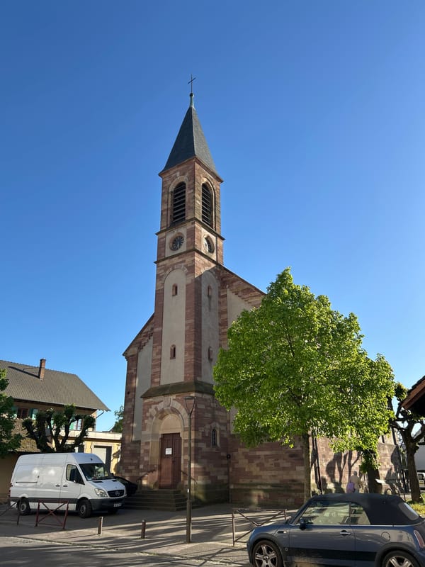 Sunny afternoon walk documented through residential Strasbourg streets