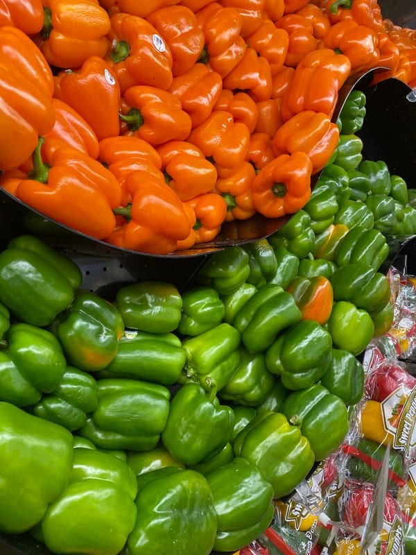 Early morning grocery shopping documented in Tlaxcalancingo, Mexico
