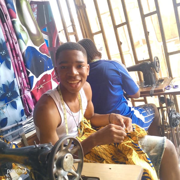 Daily life documented in Nsugpe Nigeria street scenes