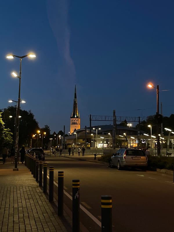 Tallinn at dusk: streets, sculptures, and summer twilight