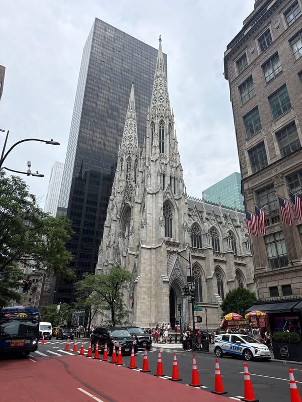 St. Patrick's Cathedral to Times Square, Midtown Manhattan