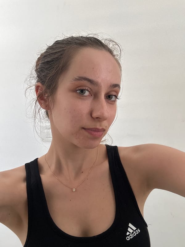 Portrait photograph captured in Ramat Gan shows young woman