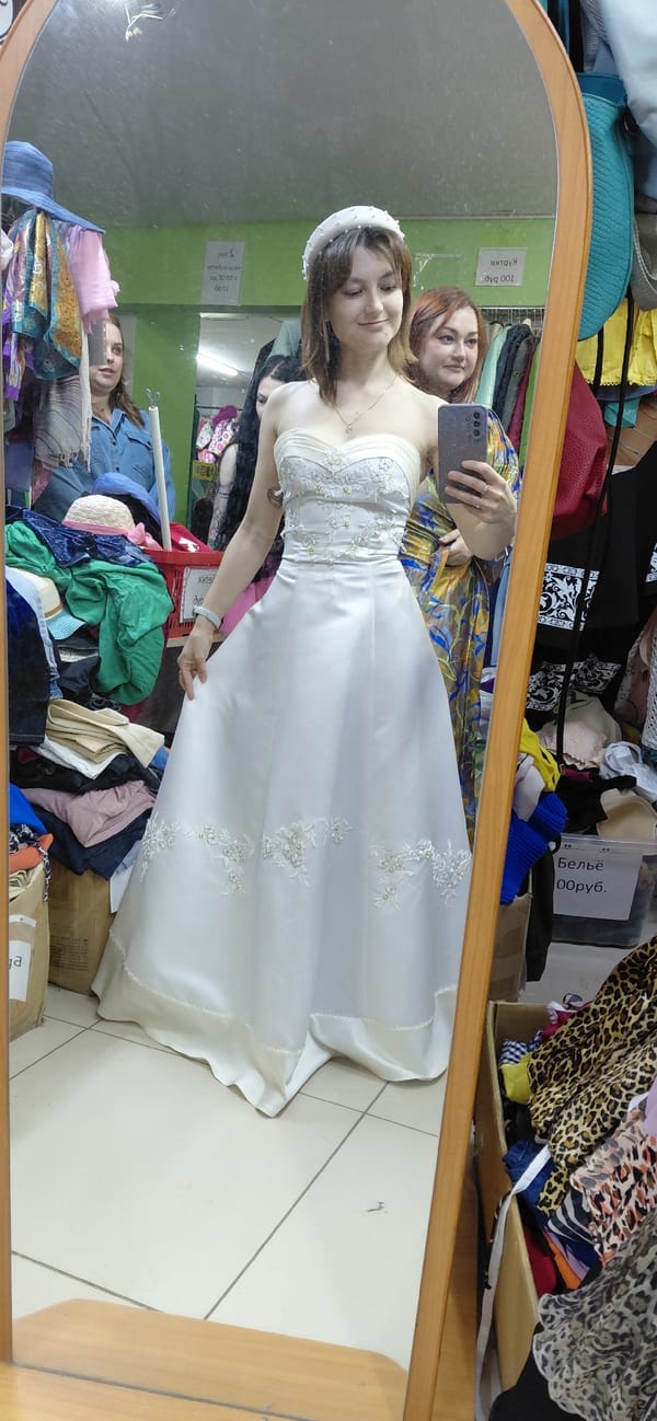 Wedding dress fitting session documented in Magnitogorsk