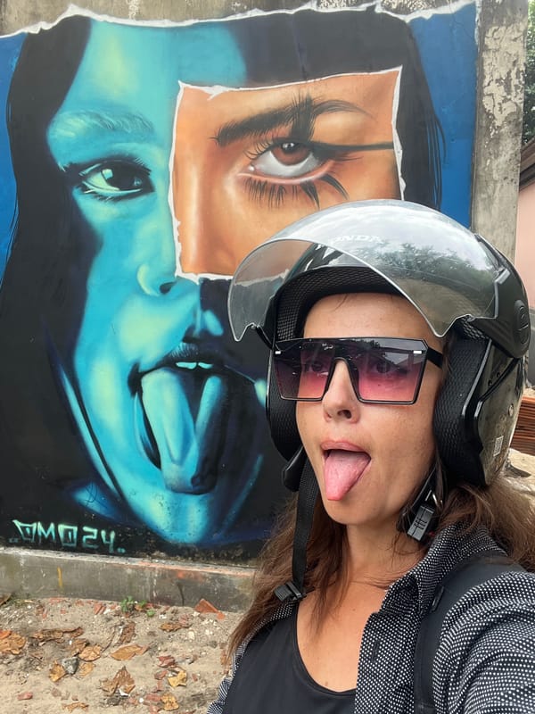 Bali street art murals draw selfies and close-ups in Kuta