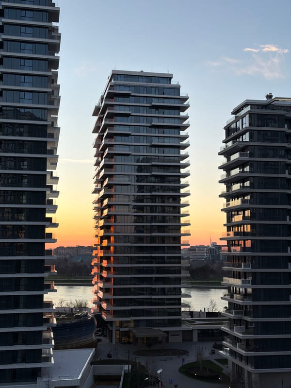 Belgrade residents document sunset scenes, lantern displays, street life