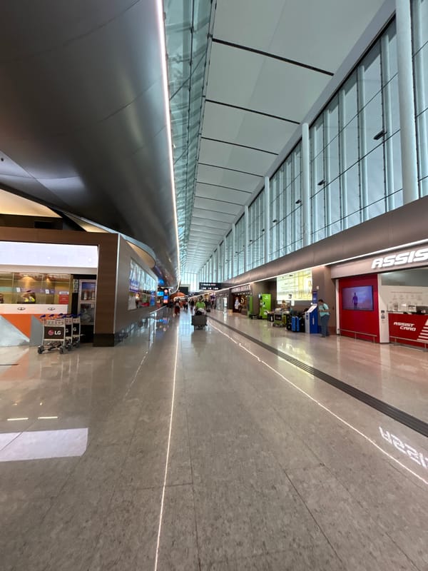 Airport terminal scenes documented at Buenos Aires Ezeiza